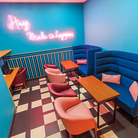Pop Art Hotel Las Colinas 马尼萨莱斯 外观 照片