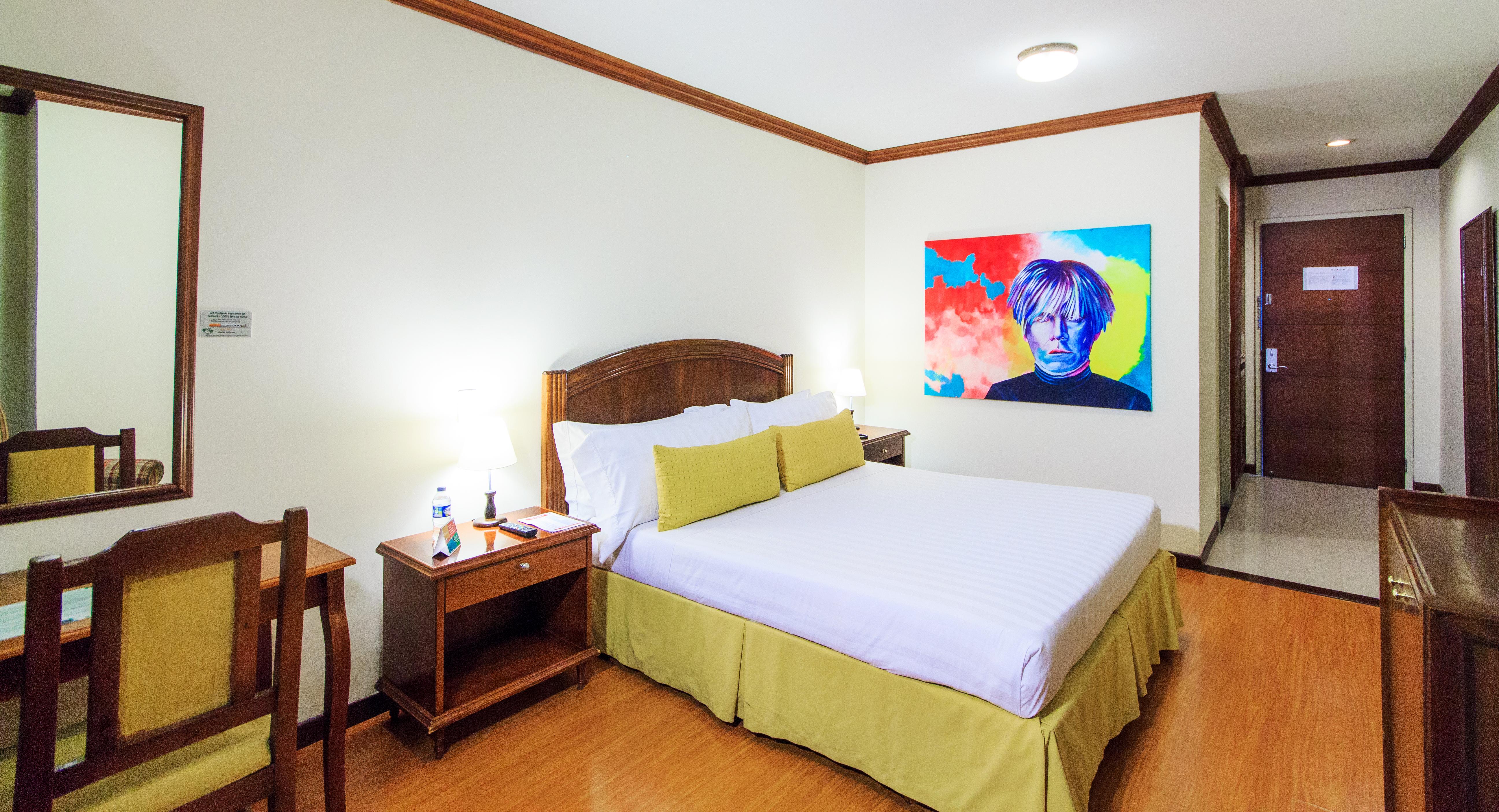 Pop Art Hotel Las Colinas 马尼萨莱斯 外观 照片