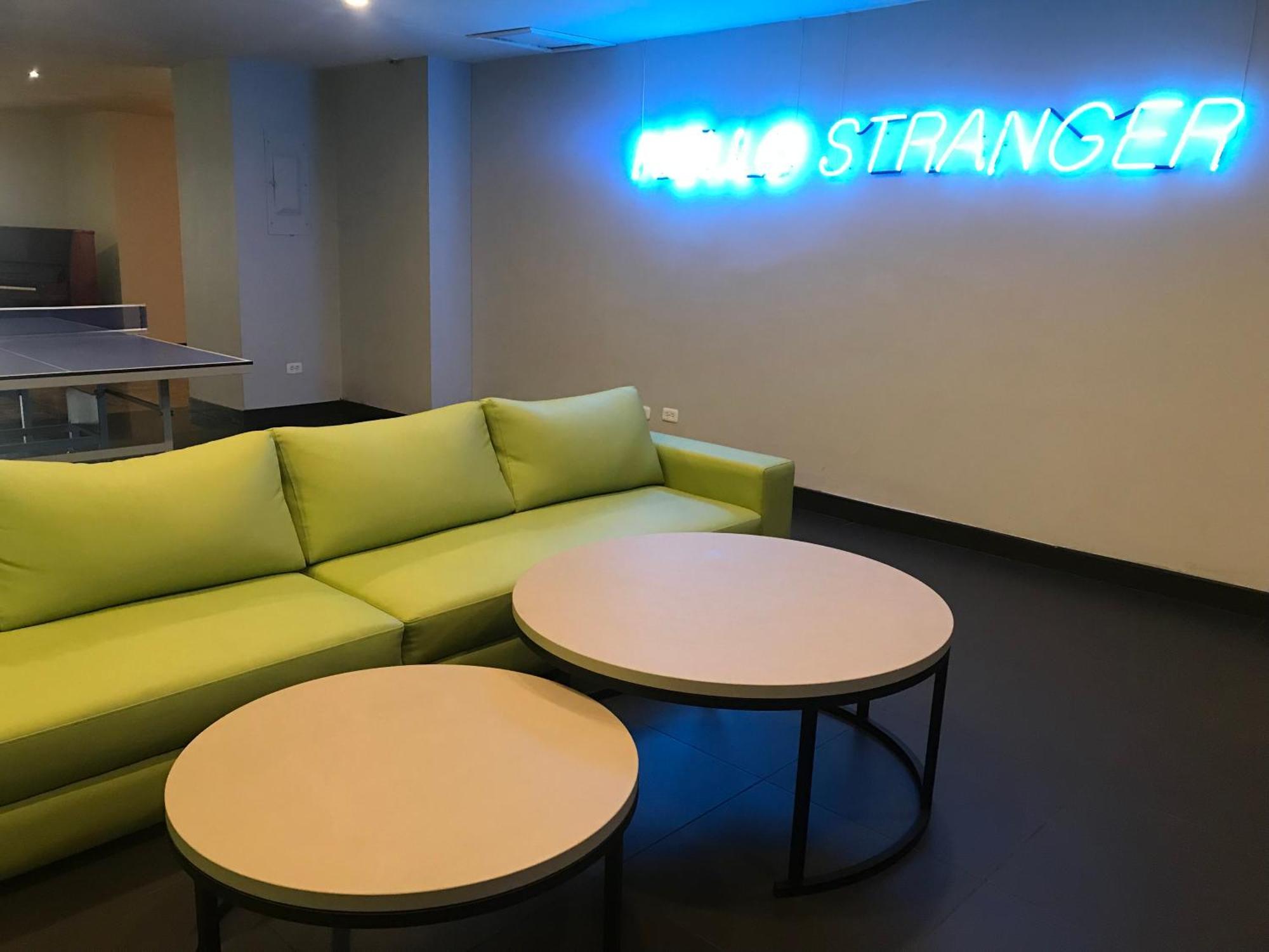 Pop Art Hotel Las Colinas 马尼萨莱斯 外观 照片