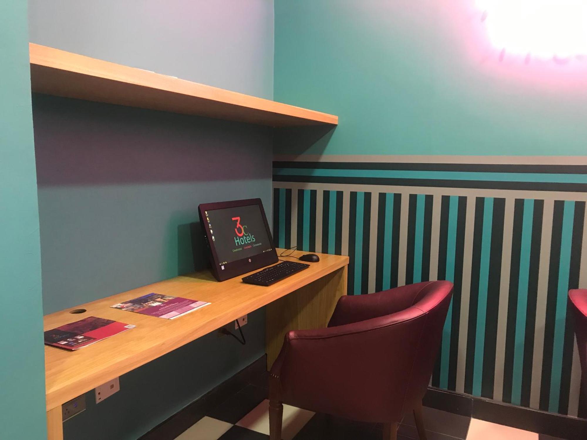 Pop Art Hotel Las Colinas 马尼萨莱斯 外观 照片