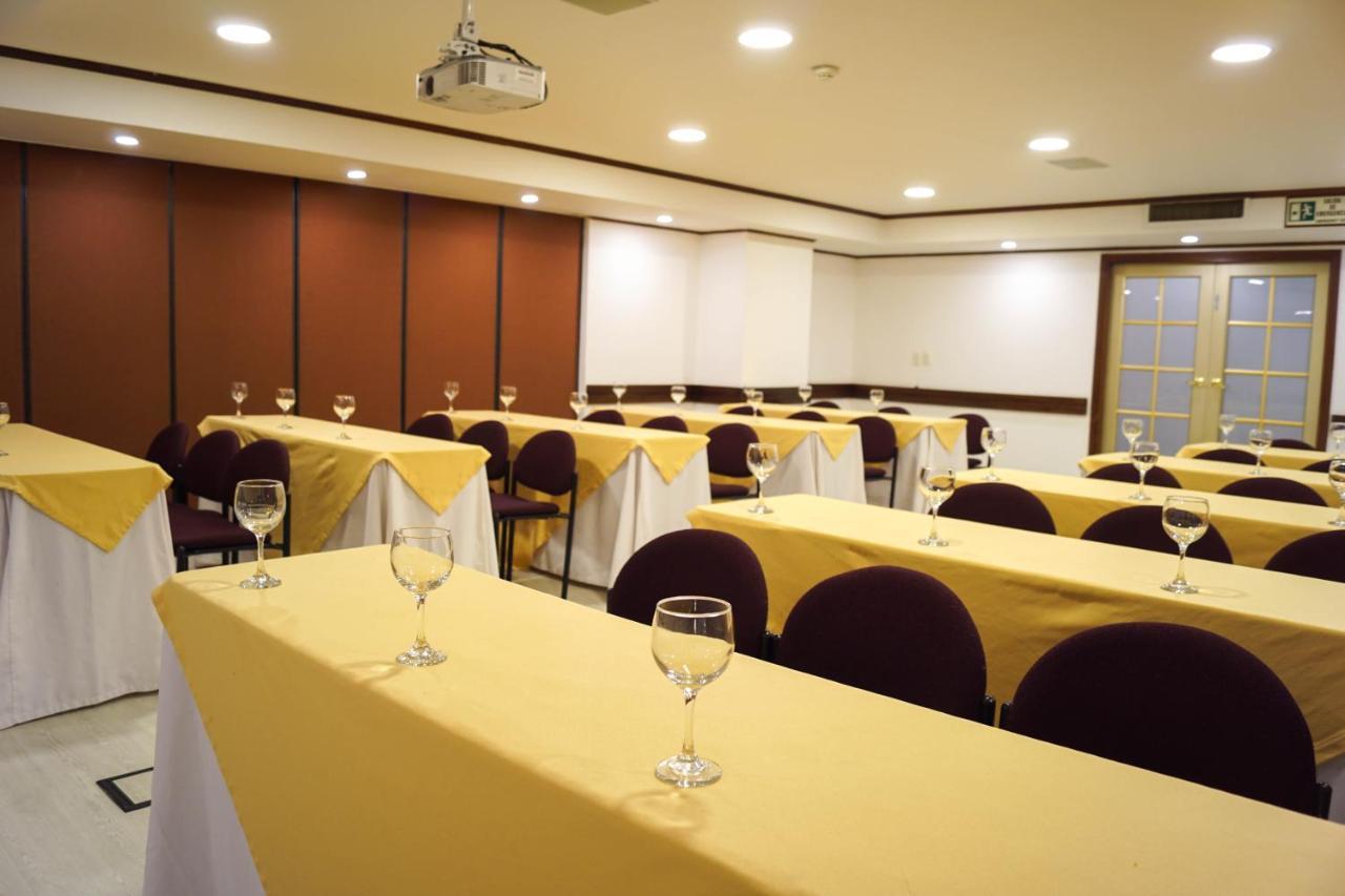 Pop Art Hotel Las Colinas 马尼萨莱斯 外观 照片