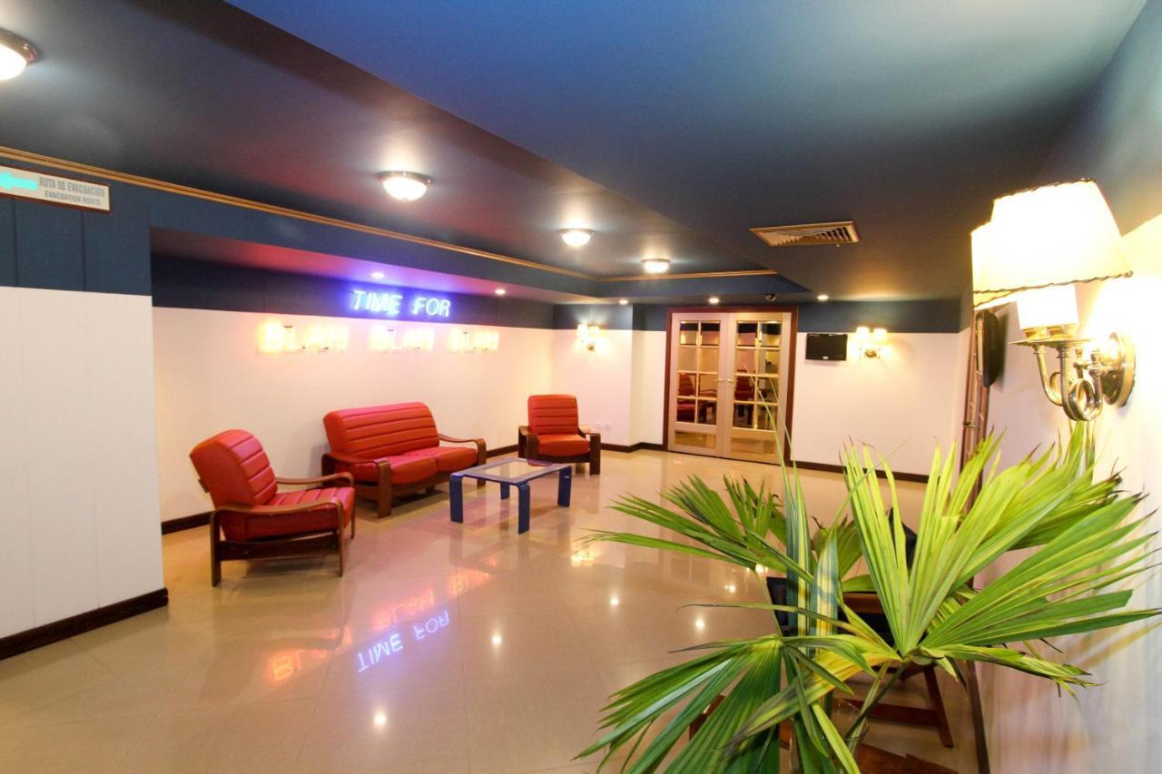 Pop Art Hotel Las Colinas 马尼萨莱斯 外观 照片