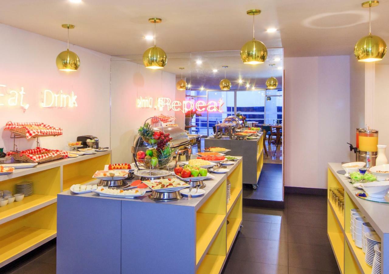 Pop Art Hotel Las Colinas 马尼萨莱斯 外观 照片