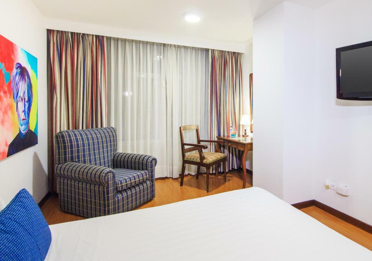 Pop Art Hotel Las Colinas 马尼萨莱斯 外观 照片