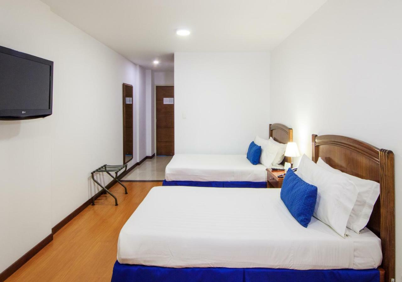 Pop Art Hotel Las Colinas 马尼萨莱斯 外观 照片