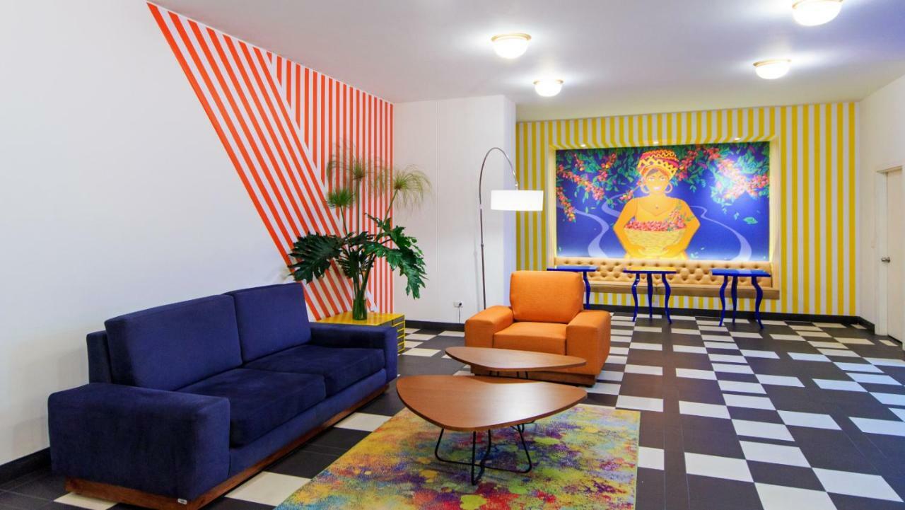 Pop Art Hotel Las Colinas 马尼萨莱斯 外观 照片